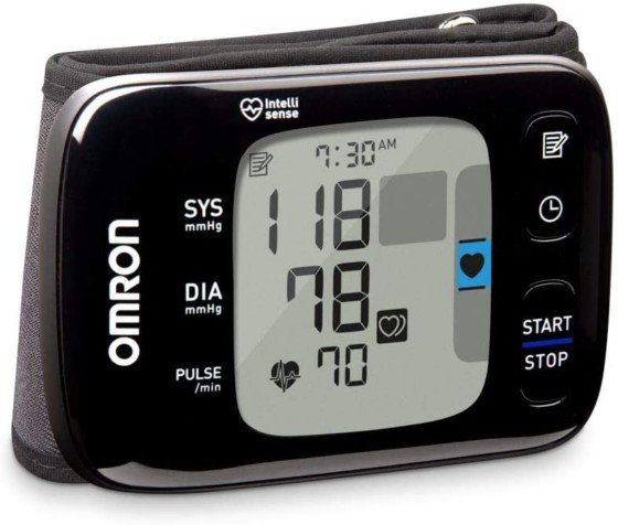 Wrist Blood Pressure Monitor OMRON Wireless and Accessible With Smartphones